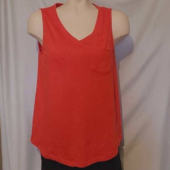 Style & Co. Tops - Lightweight pocketed tank top